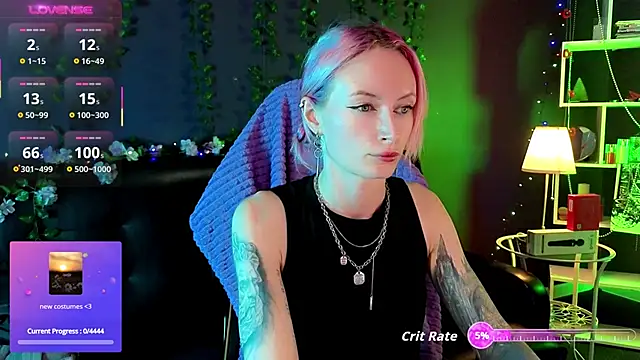 Snapshot of _HelenCarter chatting on September 12, 2025, 8:19 pm HelenCarter online show from September 12, 2025, 8:19 pm