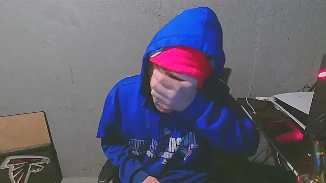 Snapshot of Superoz77 chatting on December 7, 2024, 5:54 am Superoz77 online show from December 7, 2024, 5:54 am