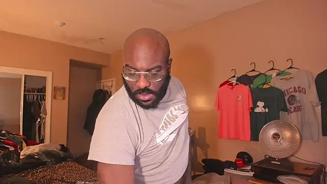 MrChuckDailyXXX online show from January 7, 2026, 7:46 am