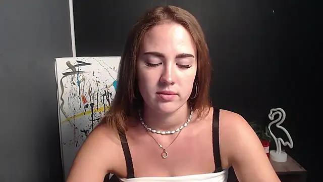 luxie milady online show from June 24, 2026, 9:52 am