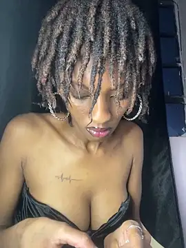 Snapshot of Tee_babygirl1 chatting on December 19, 2024, 6:12 pm Tee babygirl1 online show from December 19, 2024, 6:12 pm