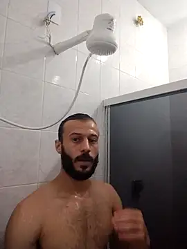 LopeseLua online show from October 19, 2025, 8:44 pm