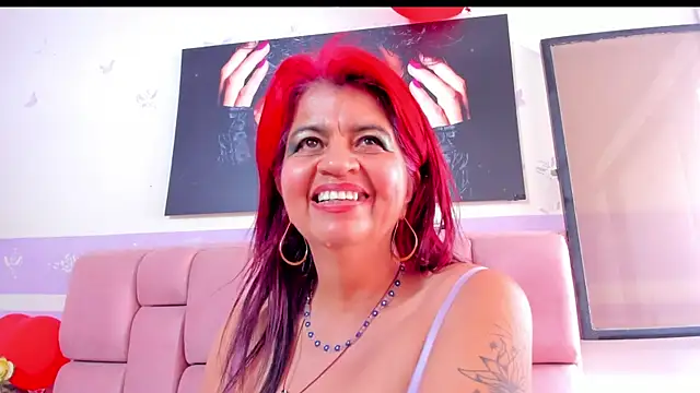Snapshot of RoxetteMature chatting on February 23, 2025, 5:39 pm RoxetteMature online show from February 23, 2025, 5:39 pm