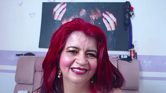 Snapshot of RoxetteMature chatting on September 26, 2025, 12:01 pm RoxetteMature online show from September 26, 2025, 12:01 pm