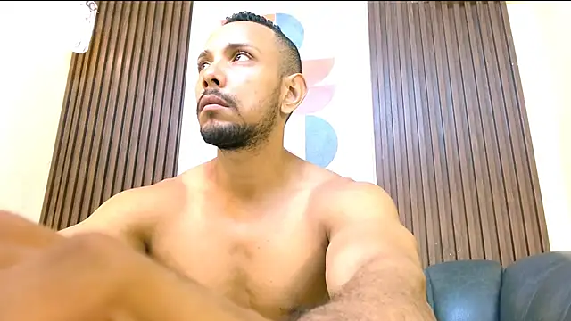 Snapshot of Thiago_Summers chatting on March 8, 2025, 12:41 pm Thiago Summers online show from March 8, 2025, 12:41 pm