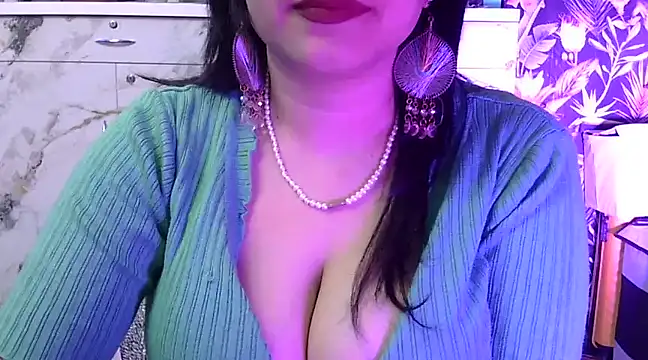 Snapshot of Hot_Soni143 chatting on March 2, 2025, 2:36 pm Hot Soni143 online show from March 2, 2025, 2:36 pm