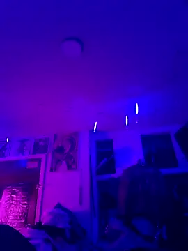 baebaebaddazz23 online show from April 22, 2026, 5:58 am