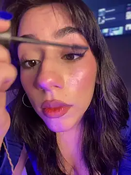 Snapshot of veronicaapink chatting on January 31, 2025, 11:56 pm veronicaapink online show from January 31, 2025, 11:56 pm