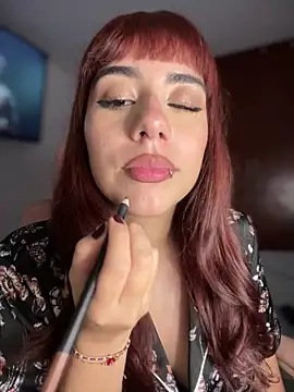 Snapshot of veronicaapink chatting on October 4, 2025, 1:29 am veronicaapink online show from October 4, 2025, 1:29 am