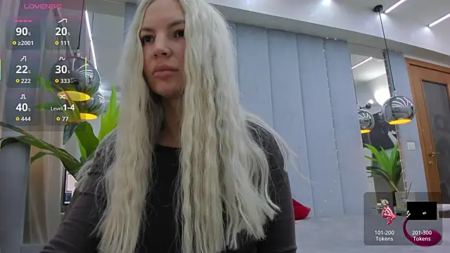 Jessy Jo online show from November 11, 2025, 7:14 am