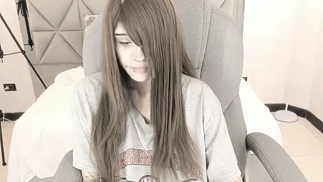 Snapshot of celestica_rose chatting on April 1, 2026, 11:12 pm celestica rose online show from April 1, 2026, 11:12 pm