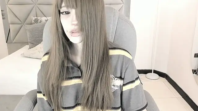 Snapshot of celestica_rose chatting on April 10, 2026, 10:50 pm celestica rose online show from April 10, 2026, 10:50 pm