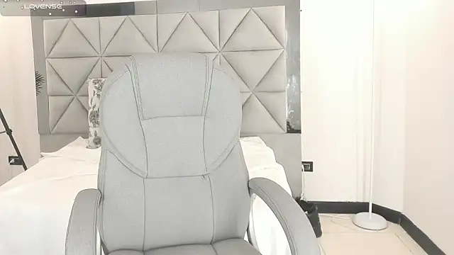 Snapshot of celestica_rose chatting on March 12, 2026, 10:58 pm celestica rose online show from March 12, 2026, 10:58 pm