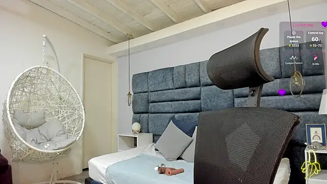 Snapshot of sofia_samuels chatting on November 20, 2025, 3:51 am sofia samuels online show from November 20, 2025, 3:51 am