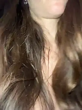 Eyline online show from March 26, 2026, 6:39 pm