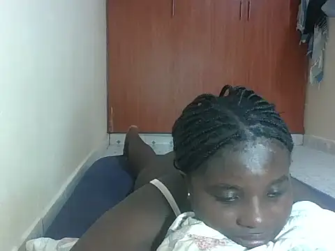 Snapshot of hotebbbyy chatting on May 24, 2026, 6:35 am hotebbbyy online show from May 24, 2026, 6:35 am