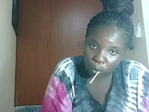 hotebbbyy online show from March 24, 2026, 11:54 am