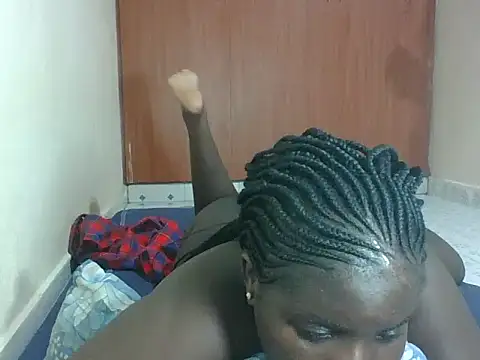 hotebbbyy online show from March 25, 2026, 12:11 am