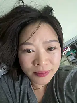 Hellen 111 online show from September 14, 2025, 3:45 pm