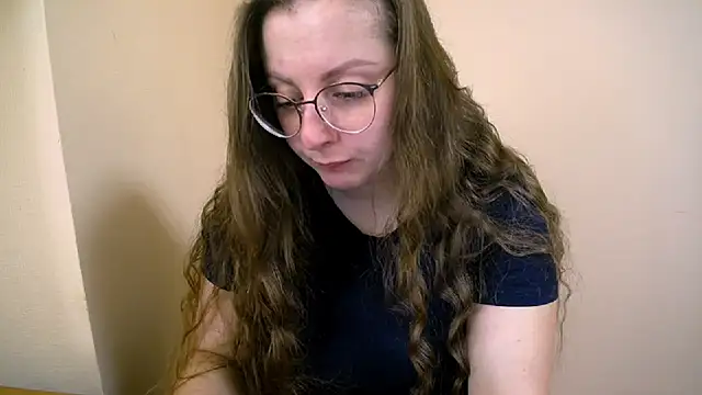 Snapshot of _Annabelle_Lee chatting on February 5, 2025, 7:18 am Annabelle Lee online show from February 5, 2025, 7:18 am