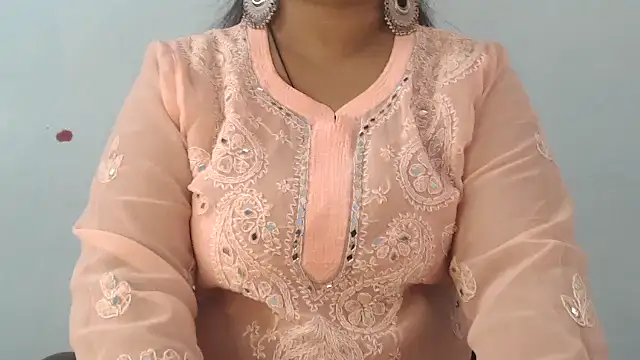 Snapshot of sapna-ji chatting on November 9, 2025, 5:33 am sapna-ji online show from November 9, 2025, 5:33 am