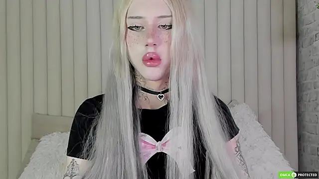 Snapshot of Joy_Barker chatting on November 4, 2025, 1:59 pm Joy Barker online show from November 4, 2025, 1:59 pm