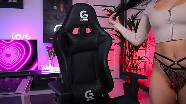 Snapshot of Beauty_Anne chatting on March 24, 2026, 7:08 am Beauty Anne online show from March 24, 2026, 7:08 am