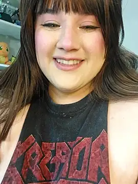 ItsNaiixa online show from January 18, 2026, 6:33 pm