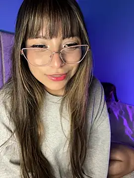 Lily candy X online show from September 26, 2025, 5:14 am