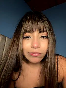 Lily candy X online show from September 19, 2025, 5:44 am