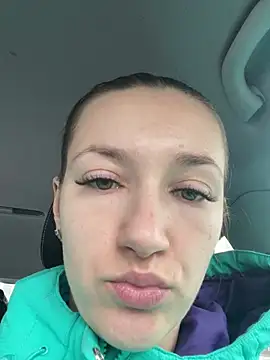 KateRedgar online show from March 10, 2025, 12:06 pm