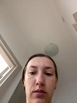 KateRedgar online show from June 16, 2026, 9:53 am