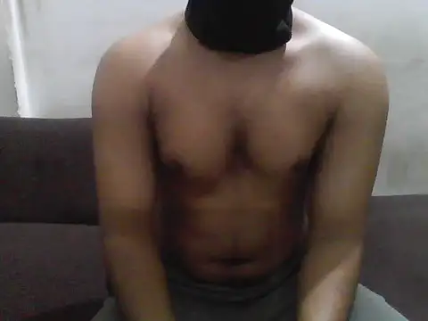 hottboy 39 online show from January 6, 2026, 6:50 am