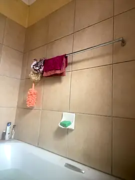 Moorella1 online show from October 17, 2025, 11:56 am