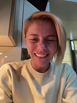 Snapshot of tanyagrey chatting on October 27, 2025, 6:47 am tanyagrey online show from October 27, 2025, 6:47 am