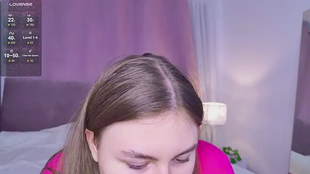 Snapshot of Mia__Peach chatting on March 1, 2025, 6:57 am Mia Peach online show from March 1, 2025, 6:57 am