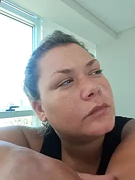 Snapshot of agatadominatrix1 chatting on December 26, 2024, 2:27 pm agatadominatrix1 online show from December 26, 2024, 2:27 pm