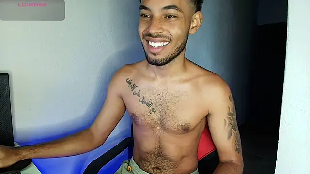 Snapshot of colinbrown chatting on February 16, 2026, 12:48 pm colinbrown online show from February 16, 2026, 12:48 pm