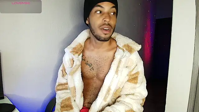 Snapshot of colinbrown chatting on February 3, 2026, 8:19 am colinbrown online show from February 3, 2026, 8:19 am