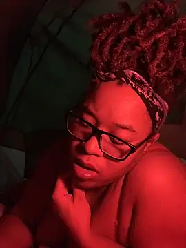 bustypothead online show from October 11, 2025, 2:34 am