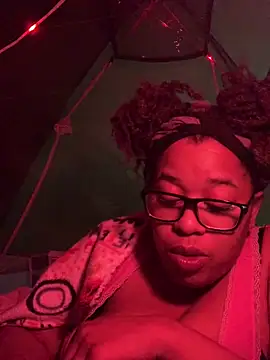 bustypothead online show from March 21, 2025, 4:28 am