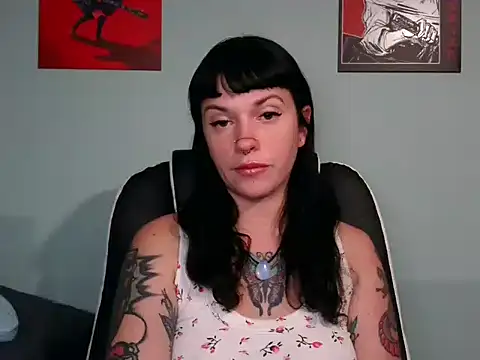Marcelinegoddess online show from October 27, 2025, 4:57 am