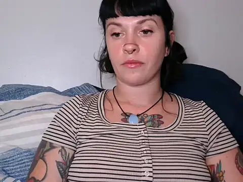 Marcelinegoddess online show from October 24, 2025, 3:22 pm