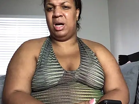 Snapshot of Badgirlbrittt chatting on May 20, 2026, 4:37 pm Badgirlbrittt online show from May 20, 2026, 4:37 pm