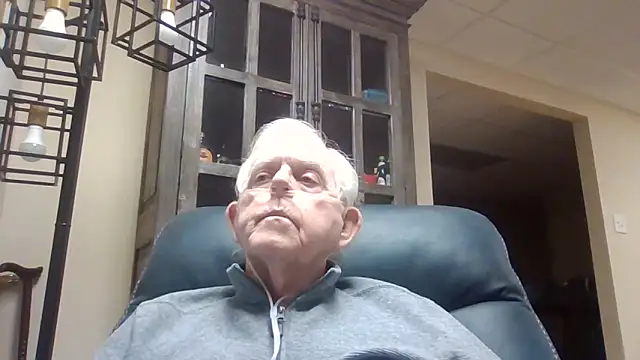 Snapshot of bootlegmanz chatting on January 31, 2026, 7:23 pm bootlegmanz online show from January 31, 2026, 7:23 pm