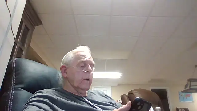 Snapshot of bootlegmanz chatting on March 3, 2026, 9:55 pm bootlegmanz online show from March 3, 2026, 9:55 pm