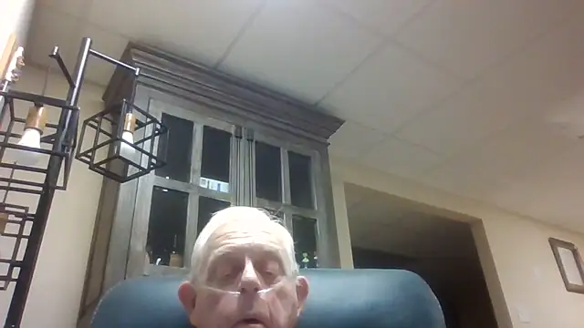 bootlegmanz online show from November 17, 2025, 2:43 pm