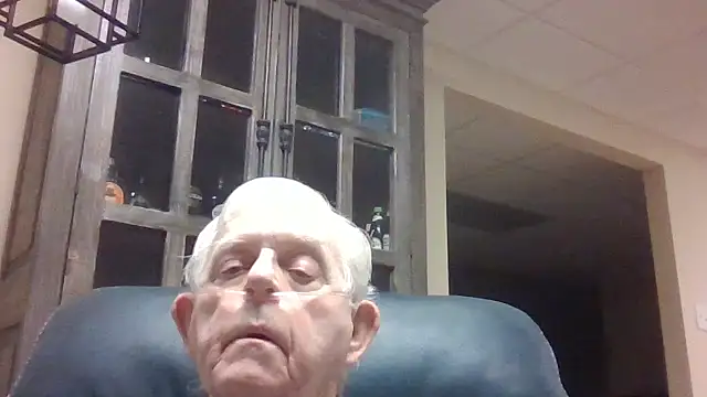 Snapshot of bootlegmanz chatting on February 10, 2026, 4:06 pm bootlegmanz online show from February 10, 2026, 4:06 pm