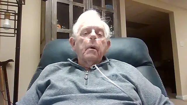 Snapshot of bootlegmanz chatting on February 24, 2026, 10:21 pm bootlegmanz online show from February 24, 2026, 10:21 pm