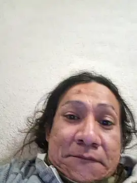 miicheele32 online show from January 9, 2026, 1:34 am